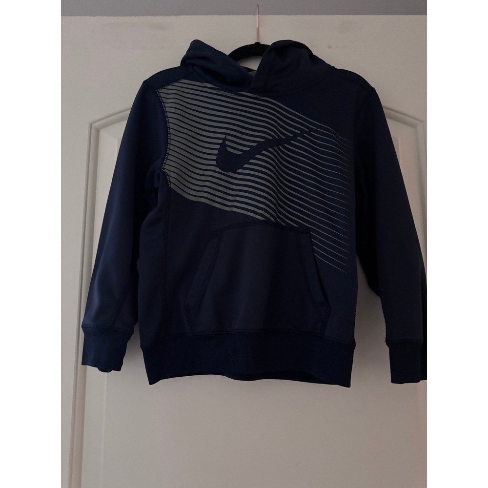 Nike Boys Hoodie Therma fit size 7